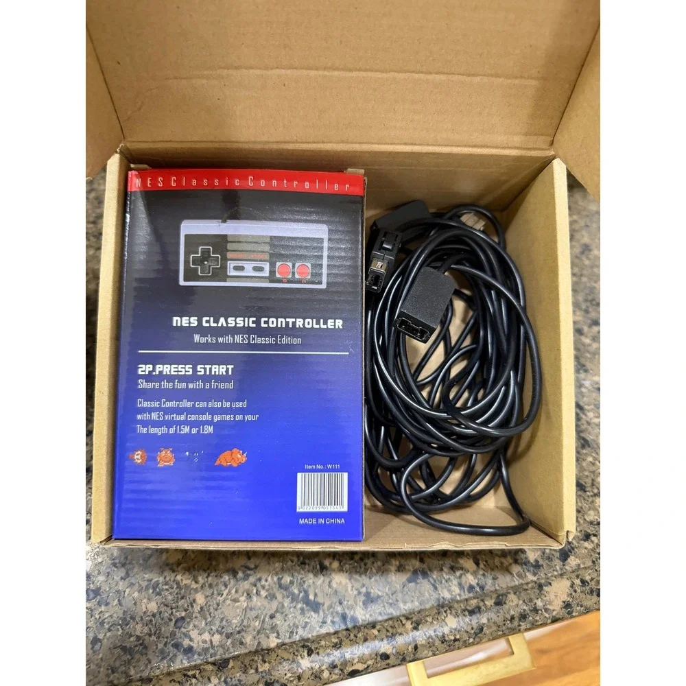 Nintendo NES Classic Edition Mini Console 30 Games CLV-001‎ Bundle with Box